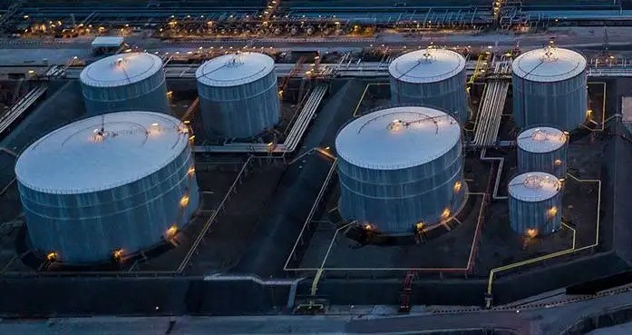 Concrete Pad / Walls